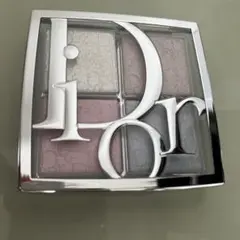 ディオールグロウマキシマイザーパレット002