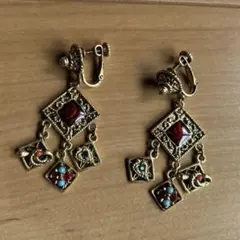 ビンテージ風 ゴールド イヤリング