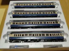 Item thumbnail for item bcb462df-fc28-4668-92b8-41c1e97cc993