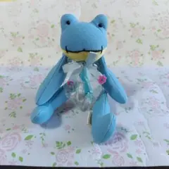 シナダ Nao's Stuff カエル ぬいぐるみ キーホルダー 四葉クローバー