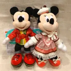 新品 タグ付き ヴァネロペ パルパルーザ ミッキー ミニー ぬいぐるみバッジ