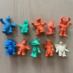 ウルトラマン　怪獣　消しゴム　10個セット　アントラー、カネゴンなど