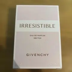 未使用 ジバンシイ イレジスティブル オーデパルファム ネクター 50mL