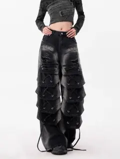 THEREDTHREAD veil frill garter shorts - メルカリ