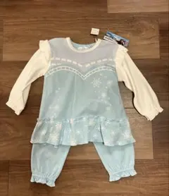 パジャマ　80 アナと雪の女王　ディズニー　プリンセス　新品　未使用　長袖