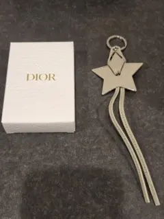 Dior スター キーホルダー チャーム