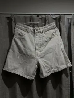 ZARA ホワイト デニムショートパンツ EUR 38