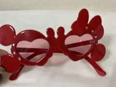 ディズニー　ミッキー　ミニー　赤　ハート型　サングラス
