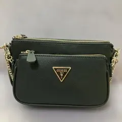 GUESS 　ブラック　ショルダーバッグ