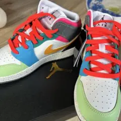 ナイキ　エアジョーダン1 MID SE 24.5センチ