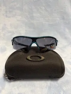 Item thumbnail for item 7254f157-d424-4fa3-a309-036af68f51e3