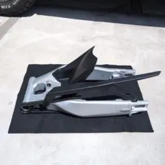 XSR900GP スイングアーム - メルカリ
