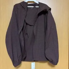 ユニクロ ポケッタブルUVカットパーカ NANODESIGN チェック