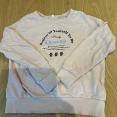 薄いピンクのメッセージトレーナー