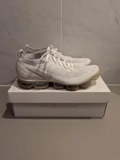 NIKE Air VaporMax Flyknit ホワイト　29cmのサムネイル