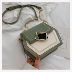 ショルダーバッグ グリーン