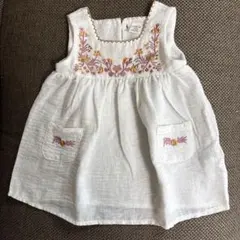 Apolina風　ベビーワンピース SHEIN 花柄刺繍 ホワイト 6-9Mのサムネイル