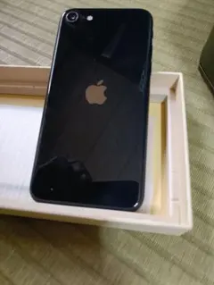 Apple iPhone SE3ブラック 本体 別箱付