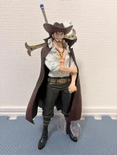 ワンピース　一番くじ　Ｄ賞　ジュラキュール・ミホーク