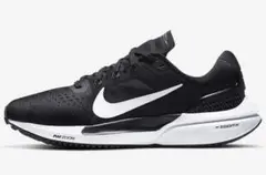 NIKE エアズームボメロ15