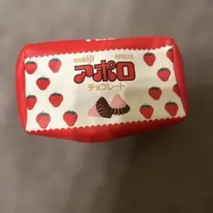 明治 アポロチョコレート いちご柄