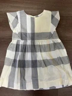 未使用バーバリーチルドレンワンピース　サイズ98