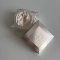 ほぼ新品　CHANEL ガブリエル　ボディクリーム