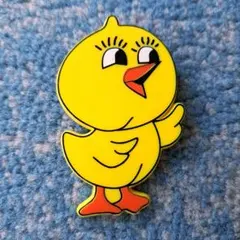 ヒヨコ　バッジ　レトロ