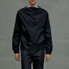 PRADA ブラック ナイロンジャケット