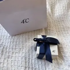 4°C ブレスレット シルバー ダイヤ3石 未使用 箱・保証書付き