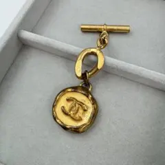 【ヴィンテージ】CHANEL ココマーク　チャーム　コイン　ゴールド　95P