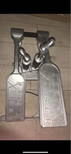 Item thumbnail for item a3abb3c3-861c-4622-9bf8-755e35c71436