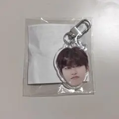 treasure ジョンウ 顔アクキー 哀