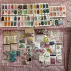 【手芸素材】ビーズ・パーツ詰め合わせ　ハンドメイド　材料