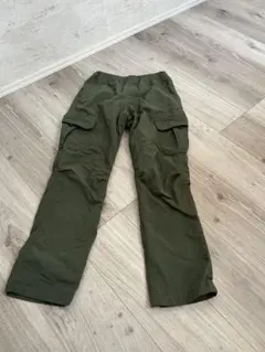 ユニクロ 暖パンツ ボアパンツ カーキ140