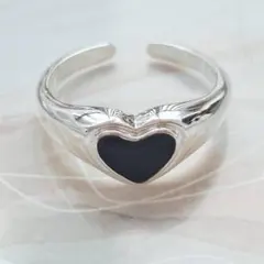 黒ハート×シルバーリング 韓国風 モード系 太め ユニセックス フリーサイズ
