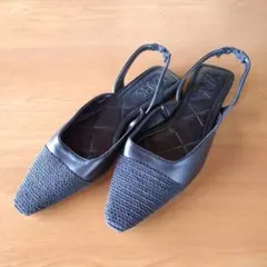 ZARA ブラック ポインテッドトゥ サンダル　22.5cm 35サイズ