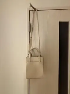 レディース バック ショルダーバッグ ハンドバッグ 白色 アイボリー