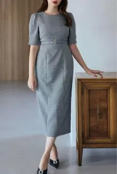 Her lip to heckered Belted Dress