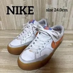 Nike✨ナイキ レザースニーカー ホワイト/オレンジ　24.0cm