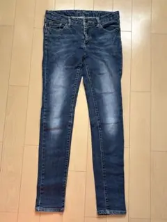 anyFAMスキニーデニム