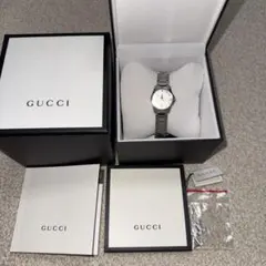 お値下げ✨ GUCCI グッチ レディース腕時計 シルバー文字盤 箱、説明書付き
