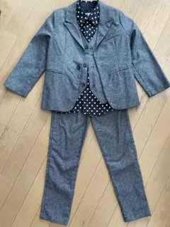 130 卒園入学に◎ グレー フォーマルスーツ 4点セット 状態良好／おしゃれ