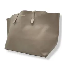 FURLA サリーグレージュレザー トートバッグ