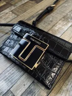 【TOM FORD/トムフォード】レザー ブラック ショルダー ウォレットのサムネイル