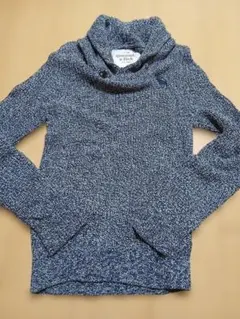 Abercrombie & Fitch ネイビーセーター S