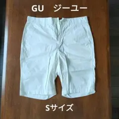 【美品】GU　ジーユー　ハーフパンツ　ショートパンツ　白　ホワイト　Sサイズのサムネイル