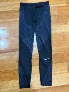 NIKEランニングタイツNike ストレッチパンツ 幾何学模様　Sサイズ