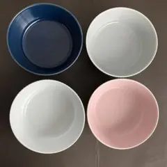 【匿名配送】長崎県の波佐見焼 線彫ボウル4点セット