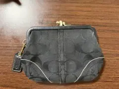 コーチ　小銭れ　コインケース　がま口　ブラック系